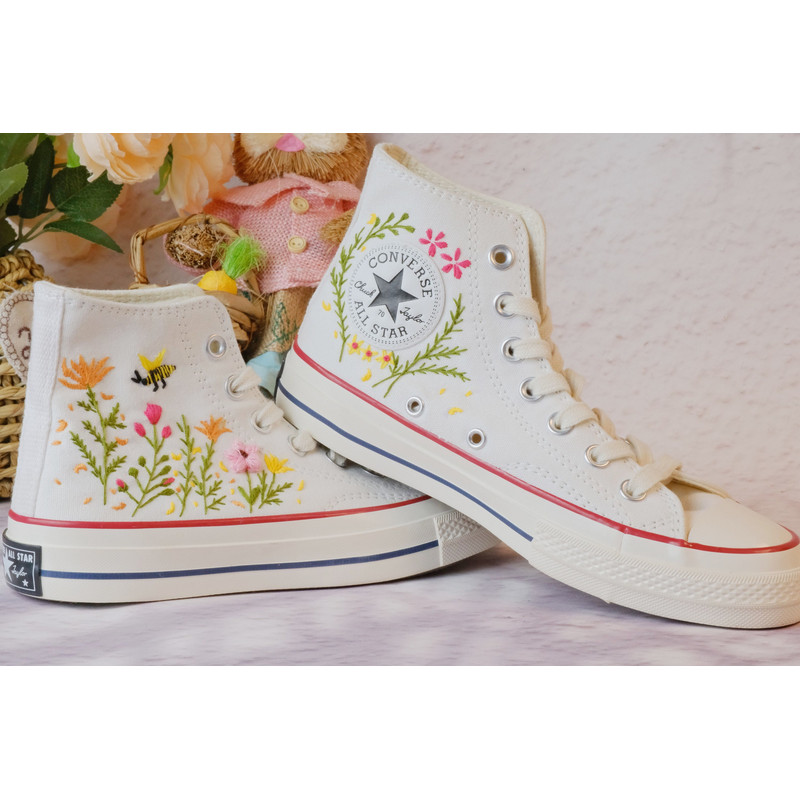 Custom Embroidery Shoes, Flower Converse Handmade, Women's Shoes, Wedding Gift, Converse Hi Chuck 1970s, Wedding Sneakers, Valentine Gift - 6.jpg