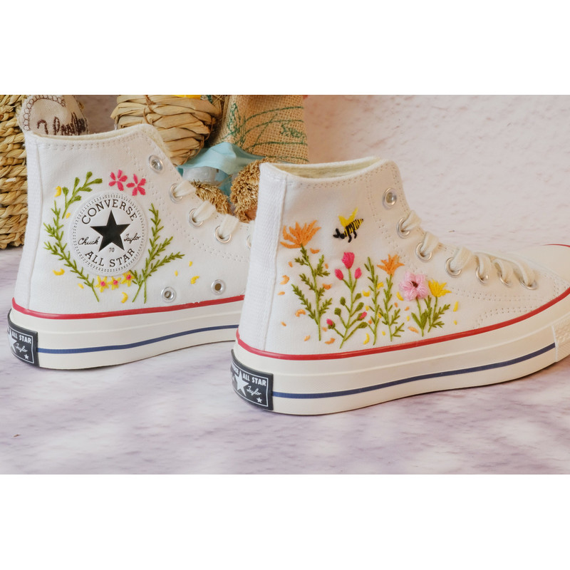 Custom Embroidery Shoes, Flower Converse Handmade, Women's Shoes, Wedding Gift, Converse Hi Chuck 1970s, Wedding Sneakers, Valentine Gift - 8.jpg