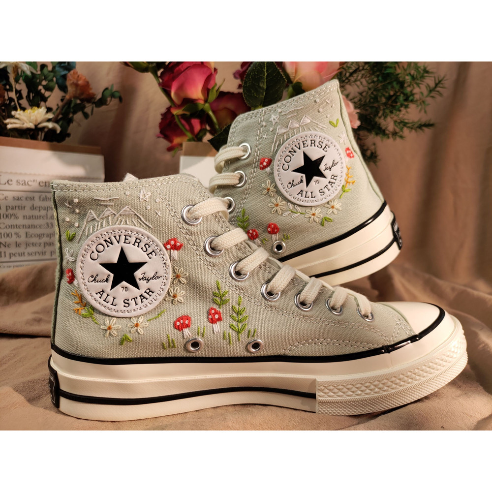 Custom Embroidery Shoes, Flower Converse Handmade, Women's Shoes, Wedding Gift, Converse Hi Chuck 1970s, Wedding Sneakers, Valentine Gift - 2.jpg