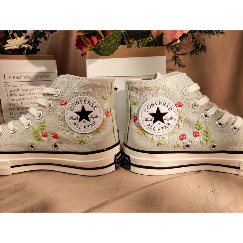 Custom Embroidery Shoes, Flower Converse Handmade, Women's Shoes, Wedding Gift, Converse Hi Chuck 1970s, Wedding Sneakers, Valentine Gift - 6.jpg