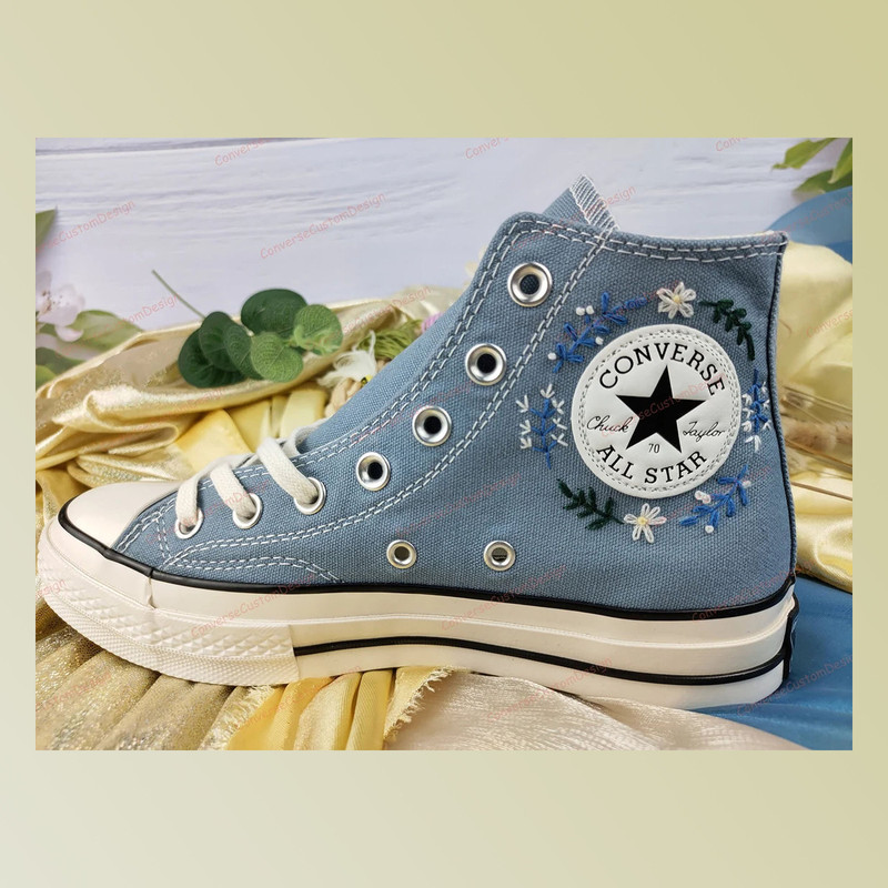 Custom Embroidery Shoes, Flower Converse Handmade, Women's Shoes, Wedding Gift, Converse Hi Chuck 1970s, Wedding Sneakers, Valentine Gift - 1.jpg