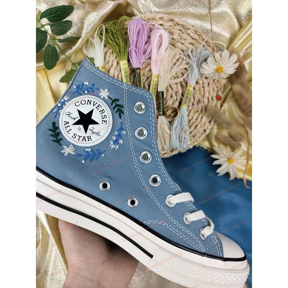 Custom Embroidery Shoes, Flower Converse Handmade, Women's Shoes, Wedding Gift, Converse Hi Chuck 1970s, Wedding Sneakers, Valentine Gift - 4.jpg