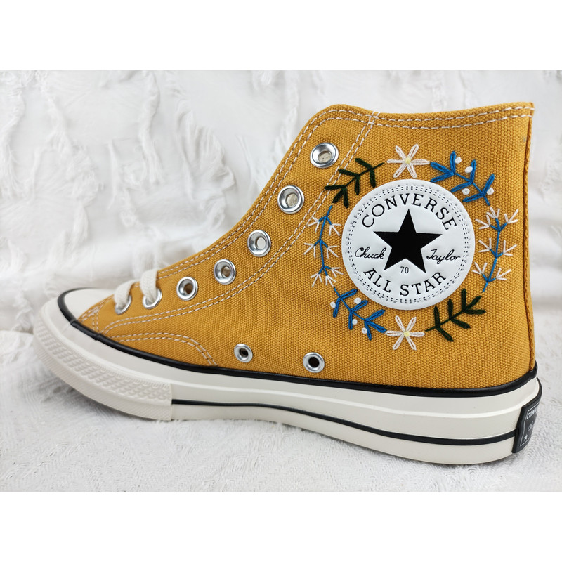 Custom Embroidery Shoes, Flower Converse Handmade, Women's Shoes, Wedding Gift, Converse Hi Chuck 1970s, Wedding Sneakers, Valentine Gift - 8.jpg