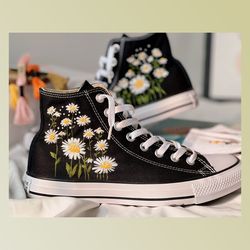 custom floral embroidered shoes, handmade embroidered converse, converse custom, converse wreath flower, custom flower c