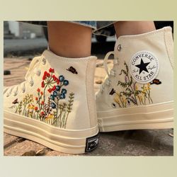 custom floral embroidered shoes, handmade embroidered converse, converse custom, converse wreath flower, custom flower c
