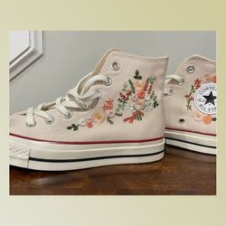 custom floral embroidered shoes, handmade embroidered converse, converse custom, converse wreath flower, custom flower c