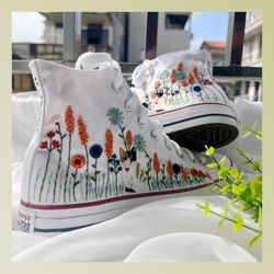 custom floral embroidered shoes, handmade embroidered converse, converse custom, converse wreath flower, custom flower c