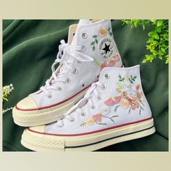 custom floral embroidered shoes, handmade embroidered converse, converse custom, converse wreath flower, custom flower c