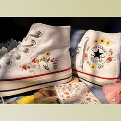 custom floral embroidered shoes, handmade embroidered converse, converse custom, converse wreath flower, custom flower c