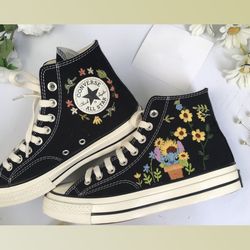 custom floral embroidered shoes, handmade embroidered converse, converse custom, converse wreath flower, custom flower c