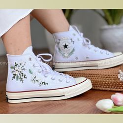custom floral embroidered shoes, handmade embroidered converse, converse custom, converse wreath flower, custom flower c