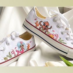 custom floral embroidered shoes, handmade embroidered converse, converse custom, converse wreath flower, custom flower c