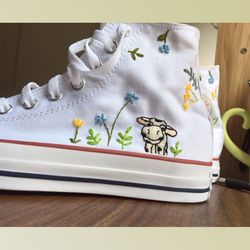custom floral embroidered shoes, handmade embroidered converse, converse custom, converse wreath flower, custom flower c