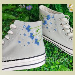 custom floral embroidered shoes, handmade embroidered converse, converse custom, converse wreath flower, custom flower c