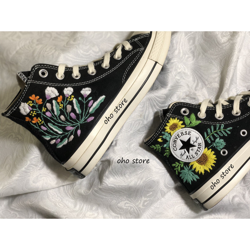 Custom Floral Embroidered Shoes, Handmade Embroidered Converse, Converse Custom, Converse Wreath Flower, Custom Flower Chuck Taylor 1970s - 9.jpg
