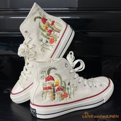 custom converse chuck taylor, garden flowers embroidered convesre,wedding flowers embroidered sneakers,bridal flowers em