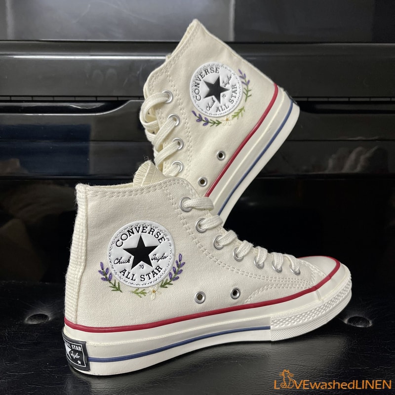 Custom Embroidered Converse High Tops Chuck Taylor 1970s Sweet Rabbit Embroidered ConvesreCustom Converse Chuck Taylor Embroidered - 3.jpg