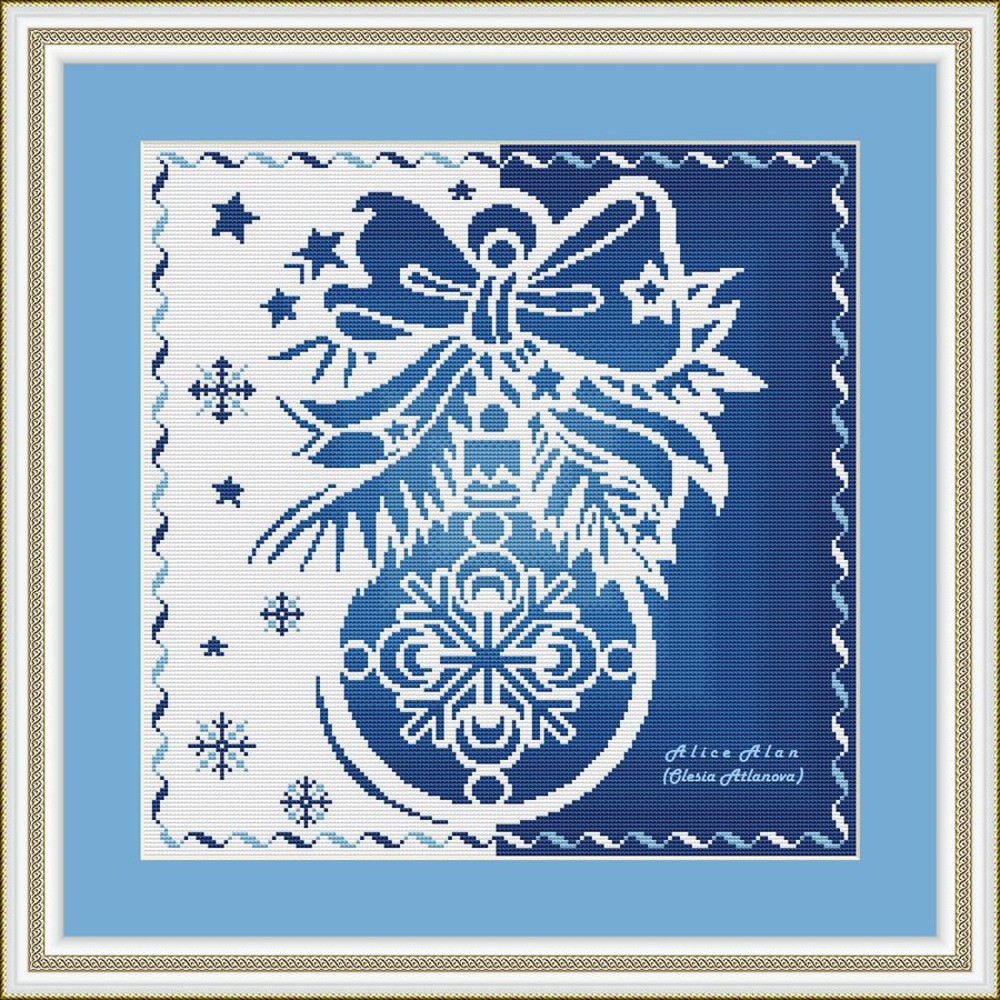 ChristmastoyBluee3jpg