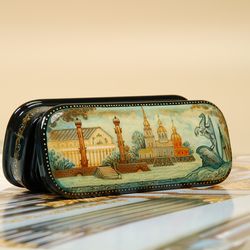 Small St Petersburg lacquer box Russian decorative art
