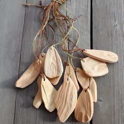 Cedrinka wooden pendant amulet cedar (health charm) 5-7cm (1.97-2.75 inches)