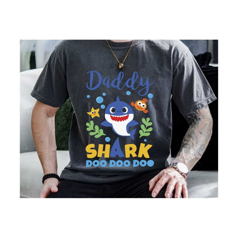 MR-23102023193338-daddy-shark-svg-daddy-shark-birthday-svg-fathers-day-image-1.jpg