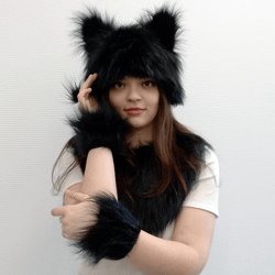 Faux fur wrist cuffs. Fur cuffs in gray, black, beige for a wolf, lioness, cat, panther fancy dress, cosplay costume.