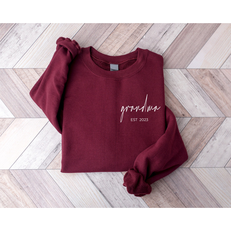 Customized Grandma Est Sweatshirt, Mothers Day Gift, Nana Sweatshirt, Gift for Grandmother, Cute Mama Sweatshirt, Mama Crewneck, Tia Gift - 8.jpg