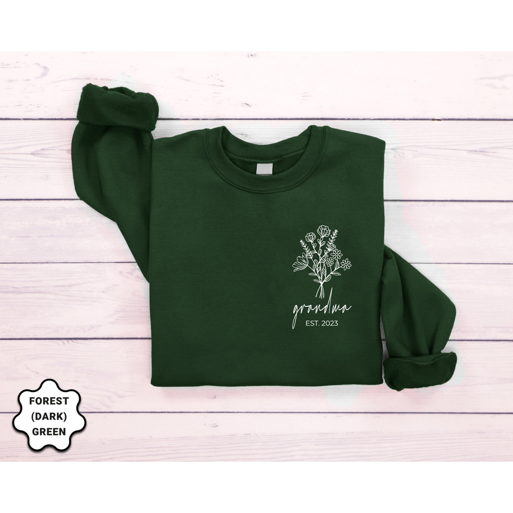 Cute Personalized Grandma Est Sweatshirt, Mothers Day Gift, Gift for Grandmother, Grandma Announcement, Nana Shirt, Granny Shirt, Gigi Tee - 4.jpg