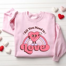 Cute Valentines Day Sweatshirt, Retro Love Sweatshirt, Hearts Sweatshirt, Valentines Day Shirt, Womens Valentines Sweats