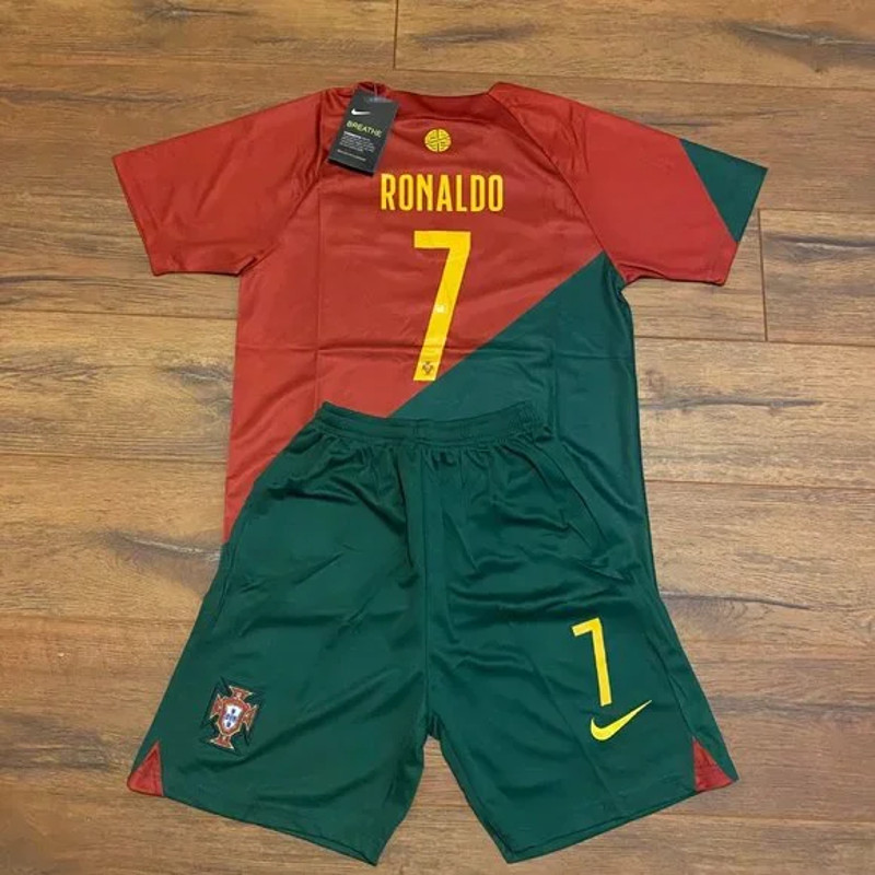 Cristiano Ronaldo #7 Home Soccer Jersey and Shorts Set.png