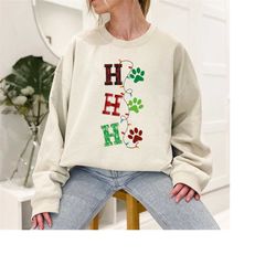 christmas paw crewneck sweatshirt, cat mom gifts, pet owner xmas long sleeve shirt, dog dad holiday tees and sweaters, d