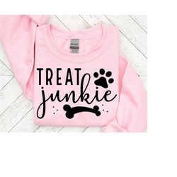 treat junkie svg,mom svg, paw svg, dog lover svg, fur mom svg, pawsitive svg,   round front door sign svg, puppy, dog sayings, dog clipart