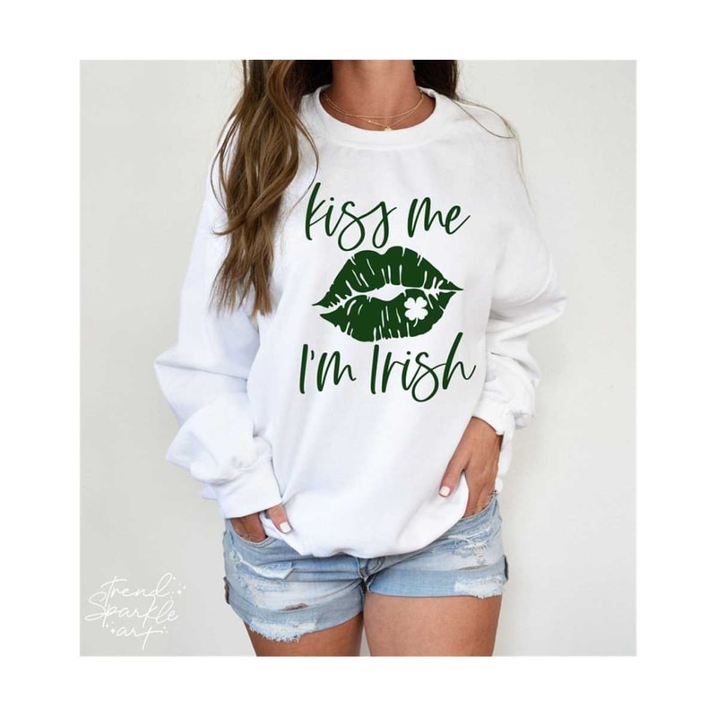 25102023174446-kiss-me-im-irish-svgirish-svglips-kiss-svgdistressed-image-1.jpg