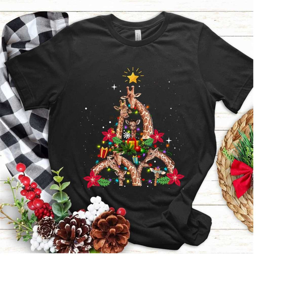 MR-2610202393927-funny-giraffe-christmas-tree-t-shirt-christmas-giraffe-image-1.jpg