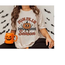Vintage Pumpkins spices season T-shirt, Retro Pumpkin shirt, Cute shirt for fall, cute Halloween shirt, cute halloween t