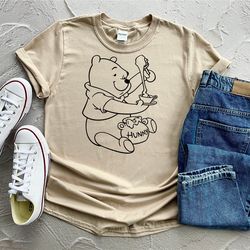 winnie pooh shirt, the pooh shirt, pooh bear shirt, disney balloon shirt, pooh balloon shirt, disney world shirt, disney