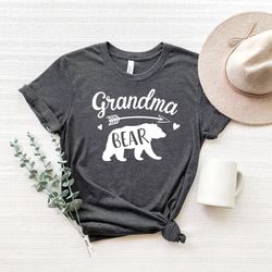 grandma bear shirt png, mothers day shirt png,grandma shirt png,nana shirt png,grandmother shirt png, gift for grandma,m