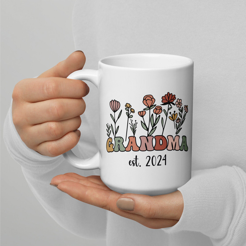 Promoted To Grandma 2024, New Grandma Mug, New Grandma Gift Ideas, Pregnancy Announcement Mug, New Baby Announcement Gift - 5.jpg