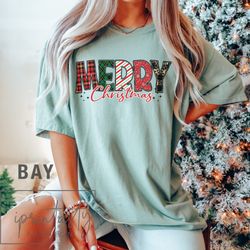 merry christmas trees truck shirt, christmas t-shirt, christmas family, red truck shirt, christmas gift, christmas truck