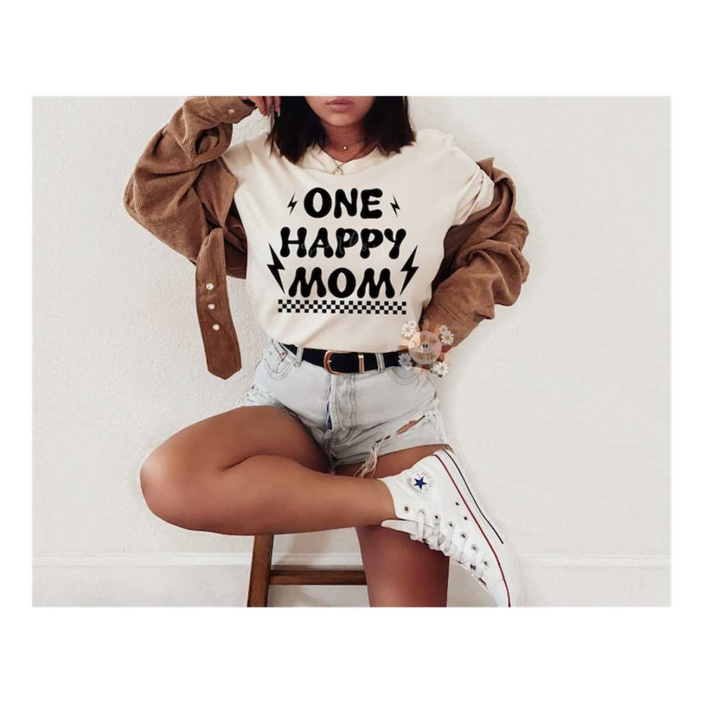 MR-2810202310465-one-happy-mom-svg-retro-cricut-cut-file-digital-design-image-1.jpg