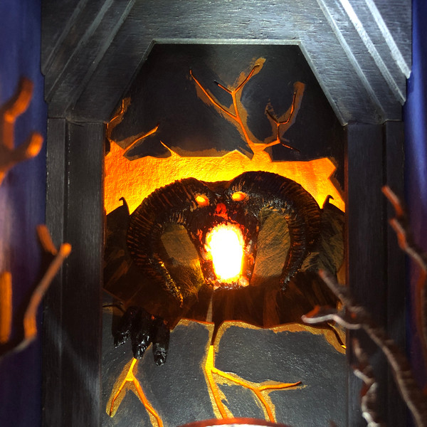 Lotr-book-nook-fantasy-diorama-character-Gandalf-Balrog-Miniature-moria-gate-Booknook-assembled-Tolkien-book-shelf-decor-5.JPG