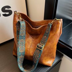 geometric pattern strap vintage style durable shoulder bag, solid color faux leather large capacity trendy handbag