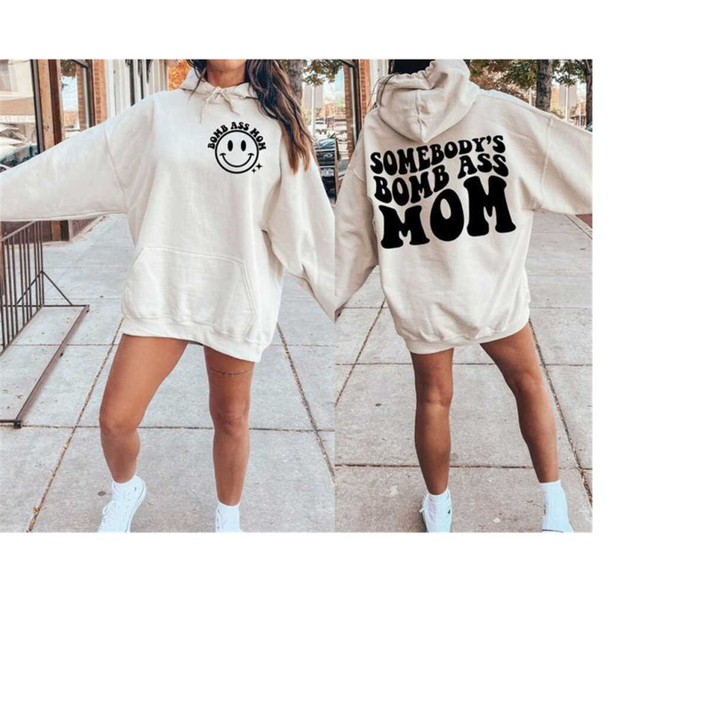 MR-301020239032-somebodys-bomb-ass-mom-svg-png-mom-mama-mom-shirts-image-1.jpg