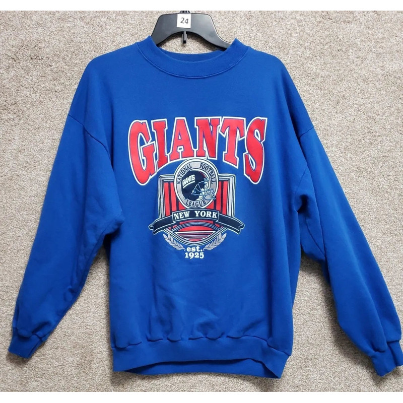 New York Giants T-Shirt, New York Giants Sweatshirt, New York Giants Crewneck, New York Giants Gift, New York Giants Tee, NFL Shirt-2.jpg