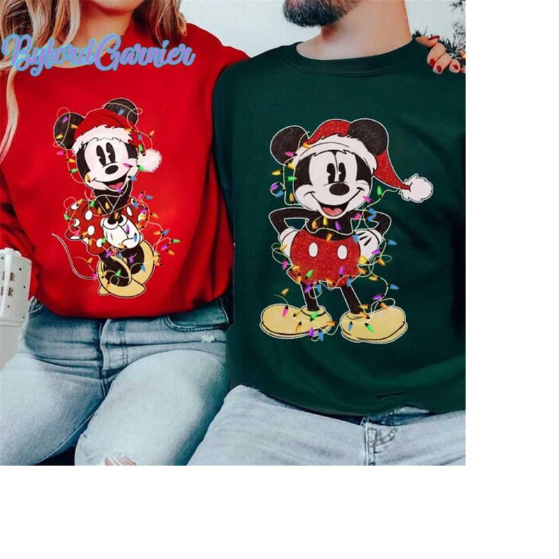MR-30102023171713-disney-couples-mickey-and-minnie-mouse-christmas-lights-image-1.jpg