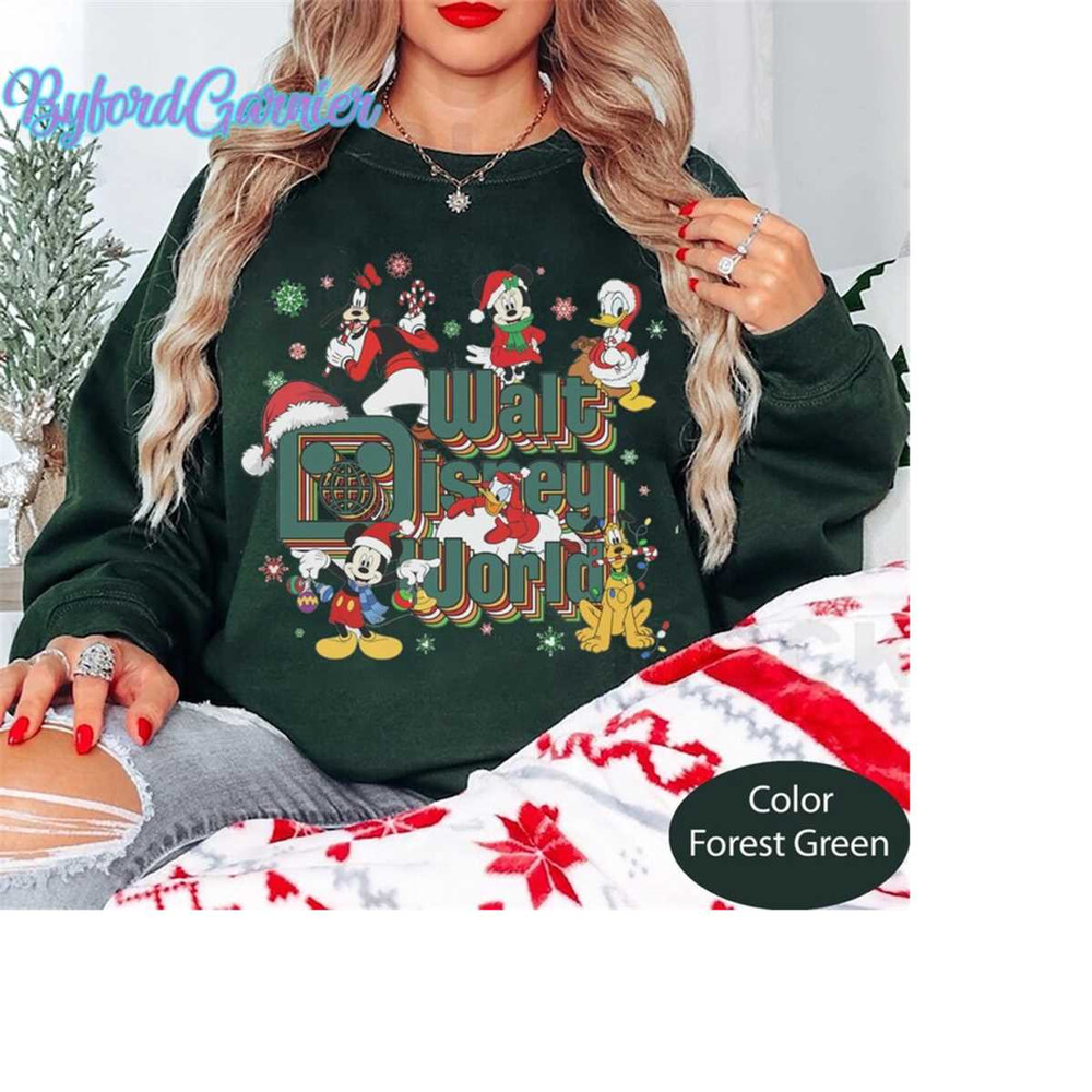 MR-30102023171951-walt-disney-world-christmas-sweatshirt-mickey-and-friends-image-1.jpg
