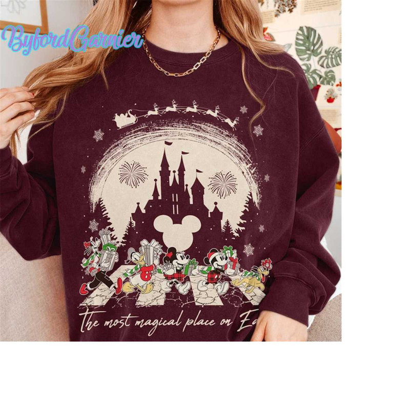 MR-30102023175959-vintage-disney-christmas-shirts-mickeys-very-merry-image-1.jpg