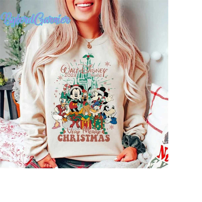MR-3010202318151-vintage-walt-disney-world-very-merry-christmas-2023-shirt-image-1.jpg