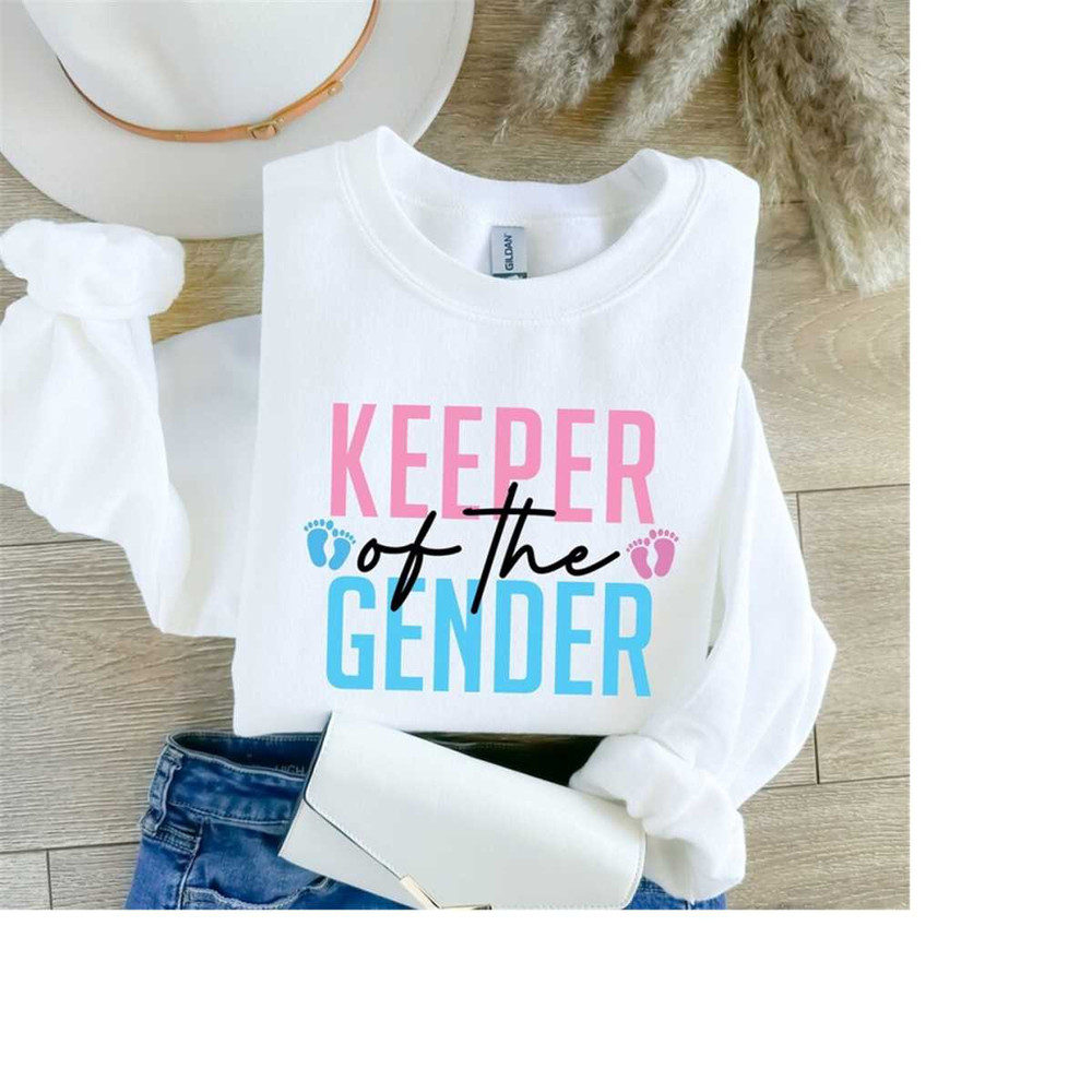 MR-311020238275-keeper-of-the-gender-sweatshirt-team-boy-team-girl-gender-image-1.jpg