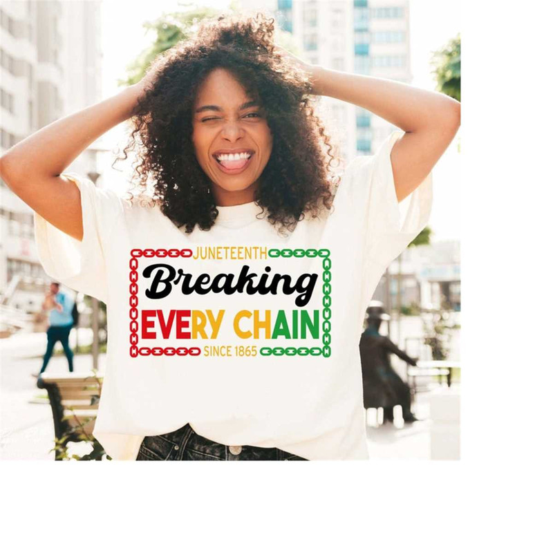 MR-31102023101014-juneteenth-svg-breaking-every-chain-svg-black-woman-svg-image-1.jpg